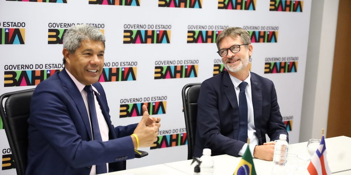 Jerônimo anuncia nova rota entre Salvador e Paris pela companhia Air France