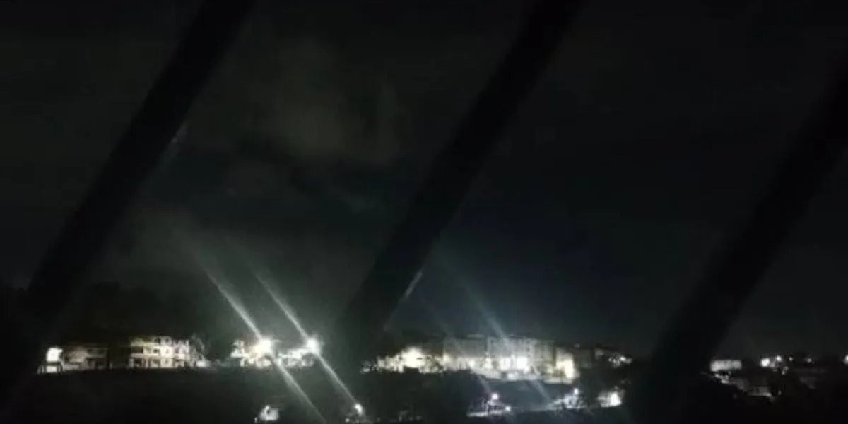 Moradores de Tancredo Neves enfrentam mais uma noite de tiroteios no bairro