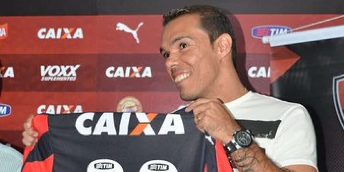 Leandro Domingues é internado para tratamento de câncer