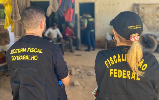 Trabalhadores da Bahia são resgatados em lavouras de café em Minas Gerais