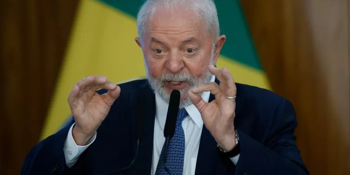 Presidente Lula diz: "a 1ª coisa que você tem que fazer é parar de ter filho"