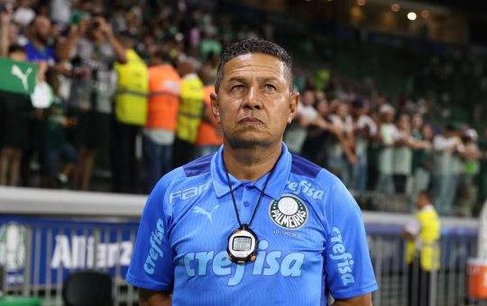 Treinador baiano sofre xenofobia em jogo do Campeonato Paulista