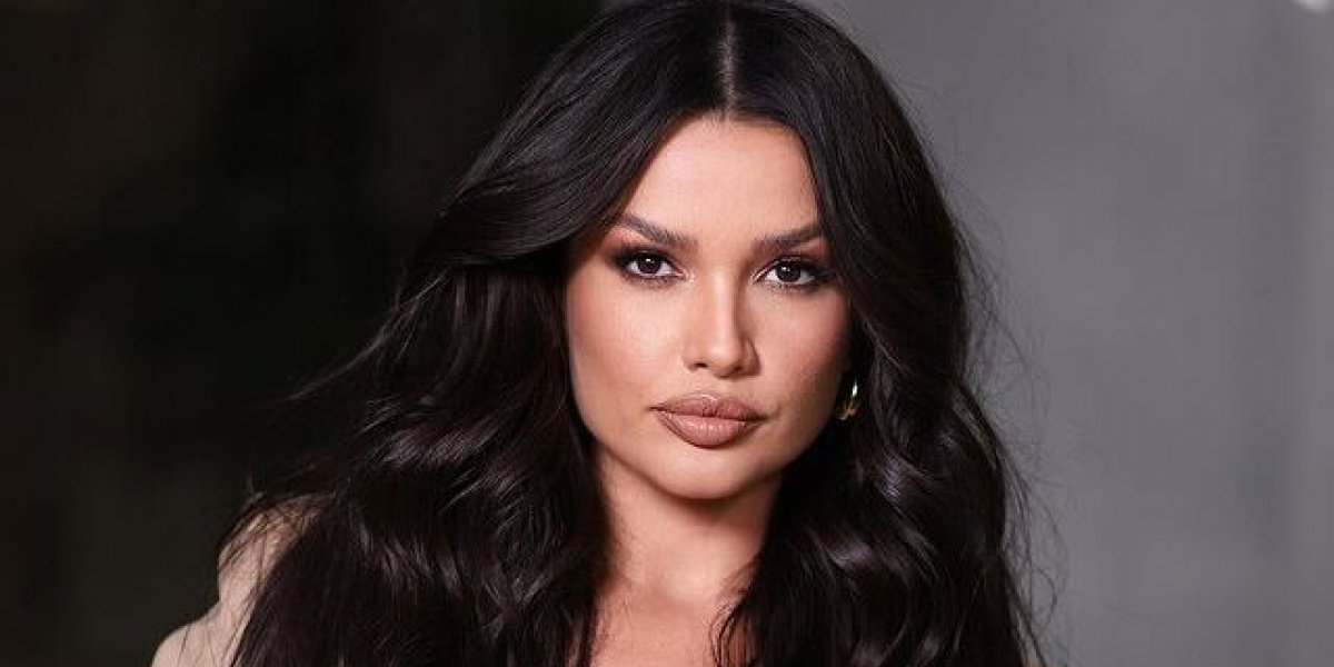 Juliette manda recado para ex durante show 'Perdeu playboy'