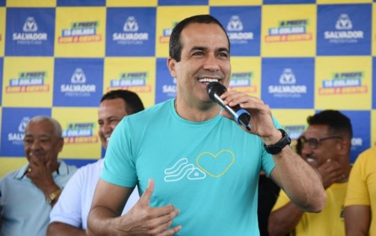 'Cortando o cabelo e indo pra festa', diz Bruno Reis sobre Geraldo Jr