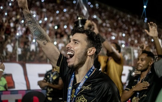 Zeca, ex-Vitória, é confirmado como reforço do Mirassol