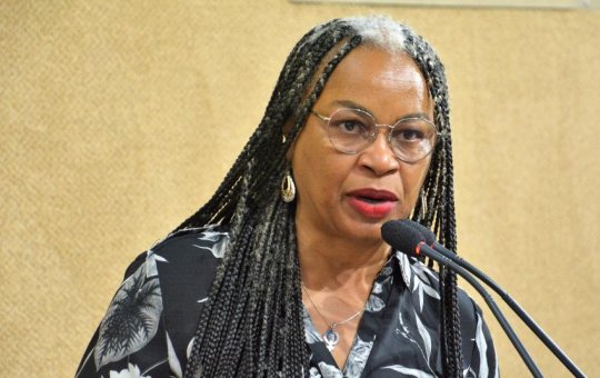 Deputada Olívia Santana cobra medidas contra deputados bolsonaristas na Alba