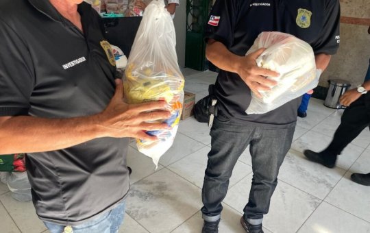 A Polícia Civil arrecadou mais de 300 kg para as vítimas no Rio Grande do Sul