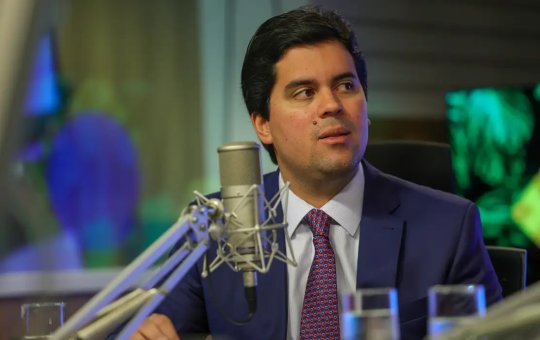 Bolsa atleta será reajustada em 12%, diz ministro do Esporte