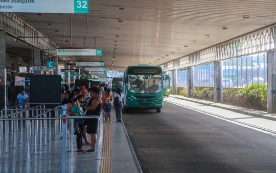 Transporte público de Salvador segue reforçado para festejos do final de semana