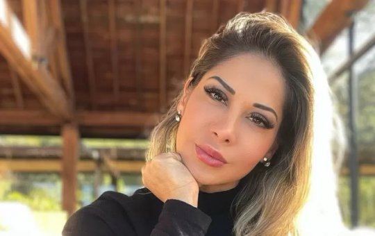 Maíra Cardi revela estar há 3 dias em jejum: 'Apenas tomando água'