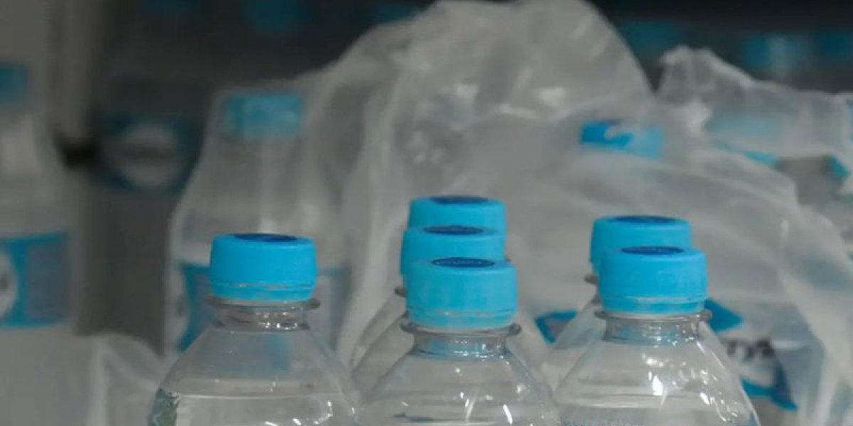 Lei que traz a obrigatoriedade de restaurantes a fornecer água é julgado no STF