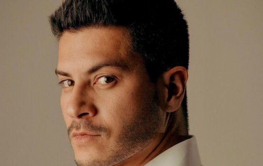 Após filha falar que celular era “de pobre”, Arthur Aguiar se pronuncia