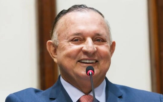 Deputado Adolfo Menezes critica imunidade parlamentar em caso "Binho Galinha"