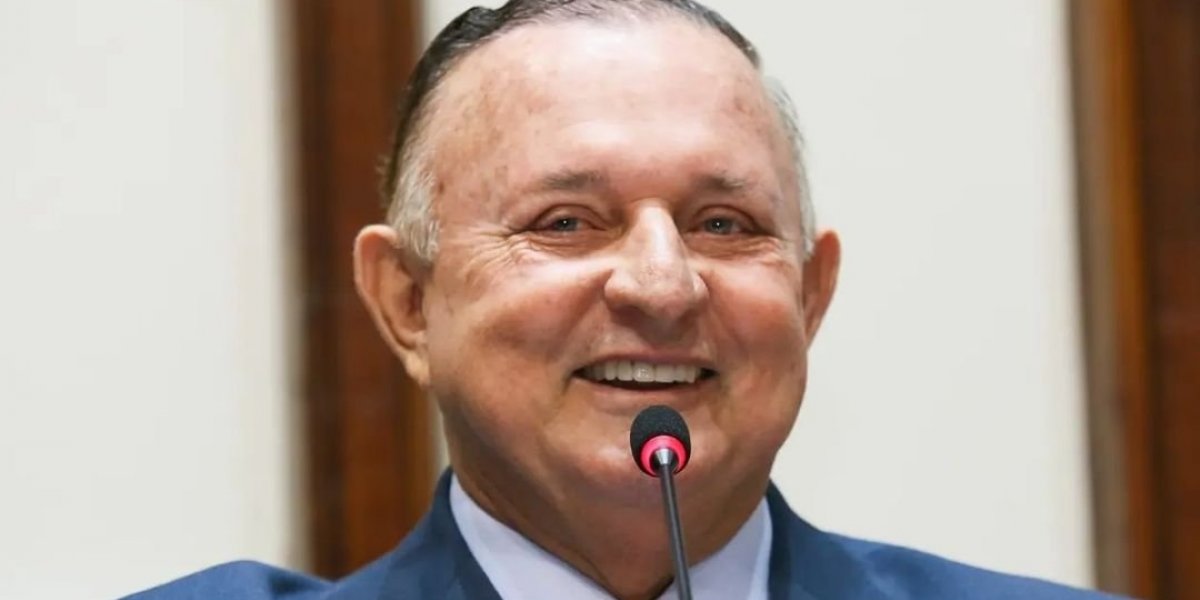 Deputado Adolfo Menezes critica imunidade parlamentar em caso "Binho Galinha"