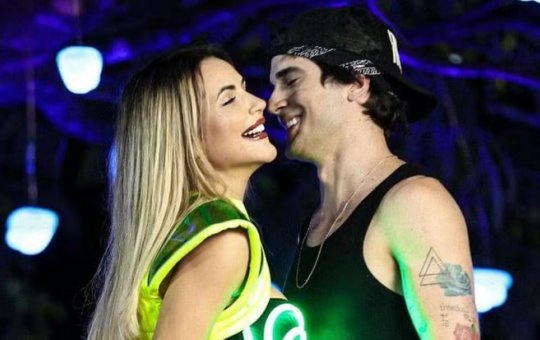 Deolane faz acusações sobre Fiuk em live realizada no Instagram