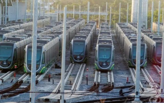 Bahia e Mato Grosso fecham acordo para compra de trens para o VLT de Salvador