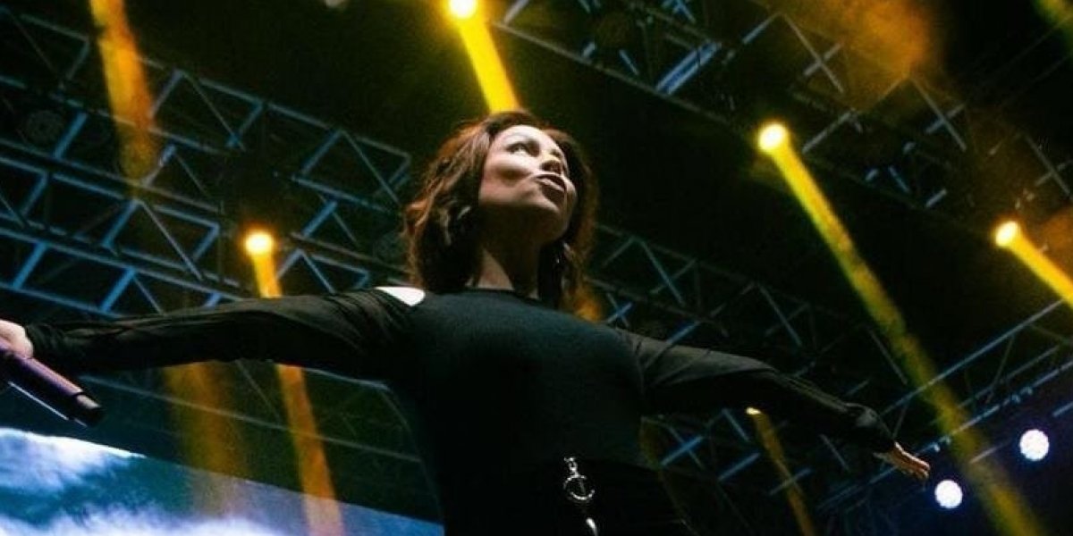 Pitty se submete a cirurgia de emergência e adia shows no Brasil