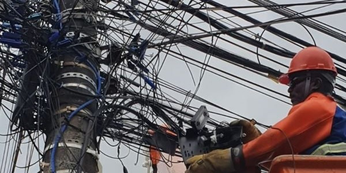 Incêndio em fios de internet deixa moradores de São Marcos sem energia