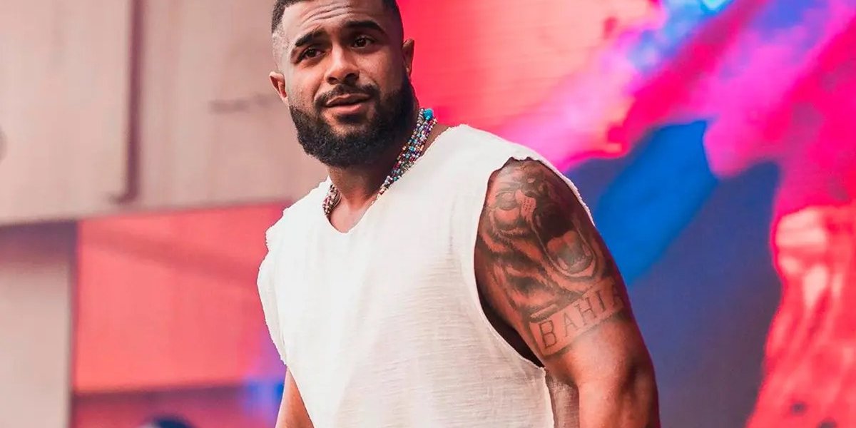 Baco Exu do Blues alcança TOP 10 mundial do Spotify com o EP "Fetiche"