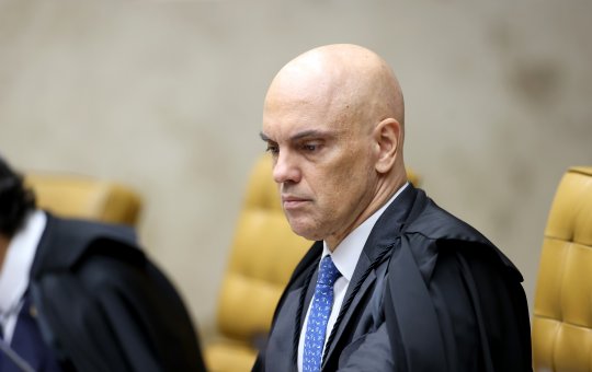 Mulher tem aborto negado e secretaria de saúde de manifesta ao STF