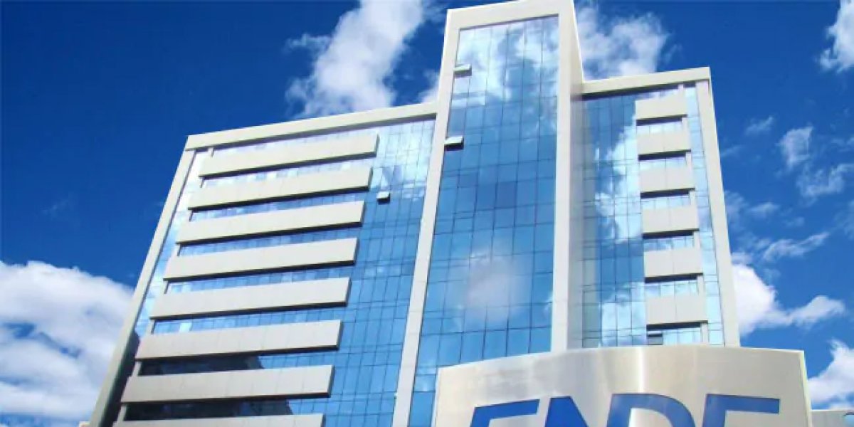 FNDE abre inscrições para processo seletivo com salário de R$ 6,1 mil