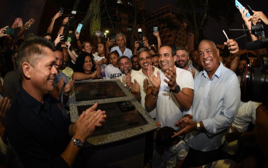 Prefeitura entrega requalificação da Conceição da Praia e inaugura arena; veja