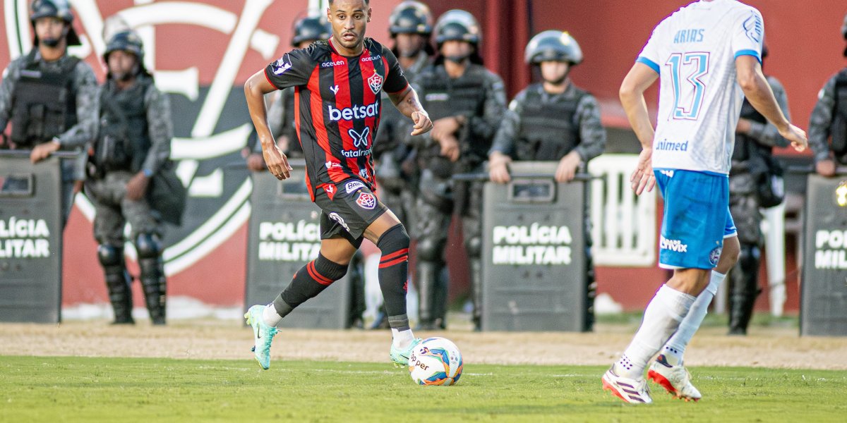 Vitória oficializa saída de Mateus Gonçalves: "ficará na história do clube"