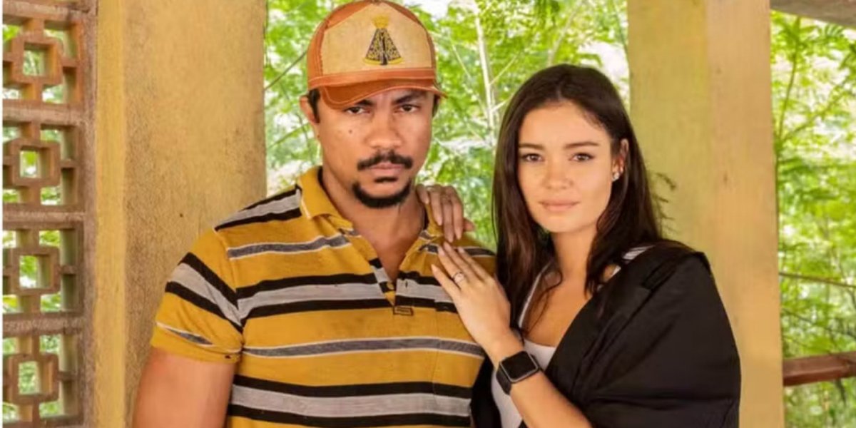 Assumidos! Sophie Charlotte e Xamã são flagrados se beijando em Festival