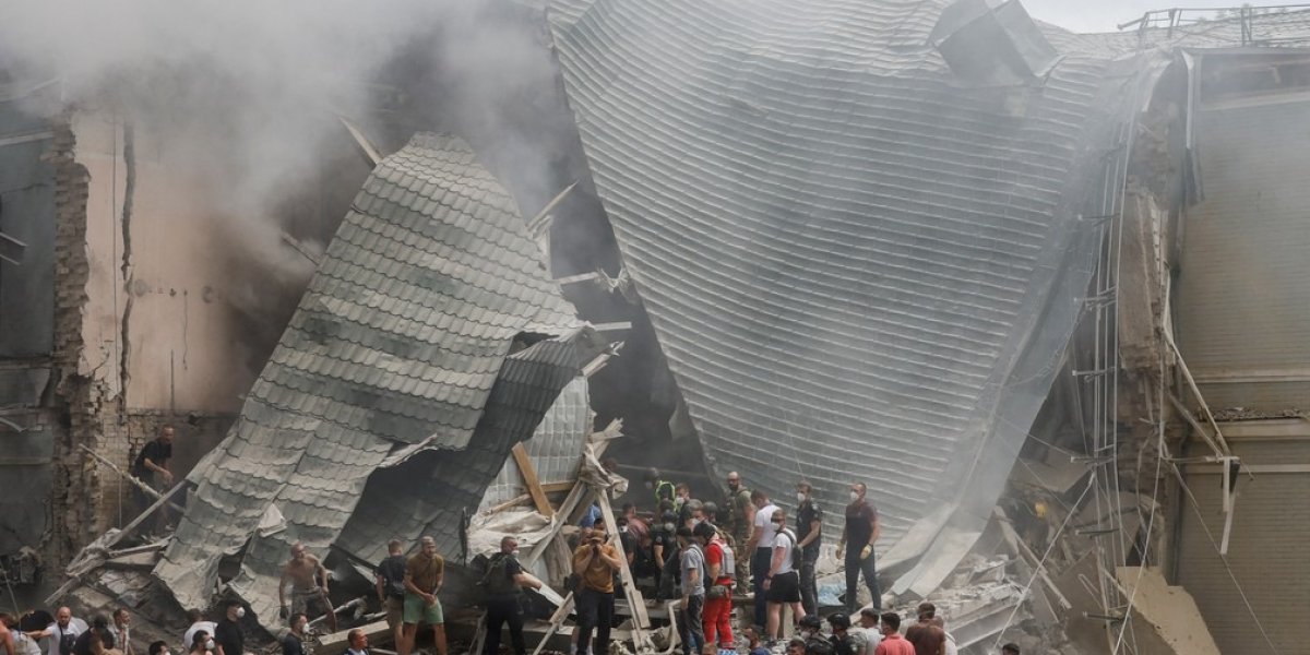 Rússia ataca hospital pediátrico em Kiev deixando 28 mortos
