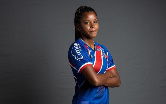 Árbitra registra injúria racial em súmula e jogadora do Bahia agradece apoio