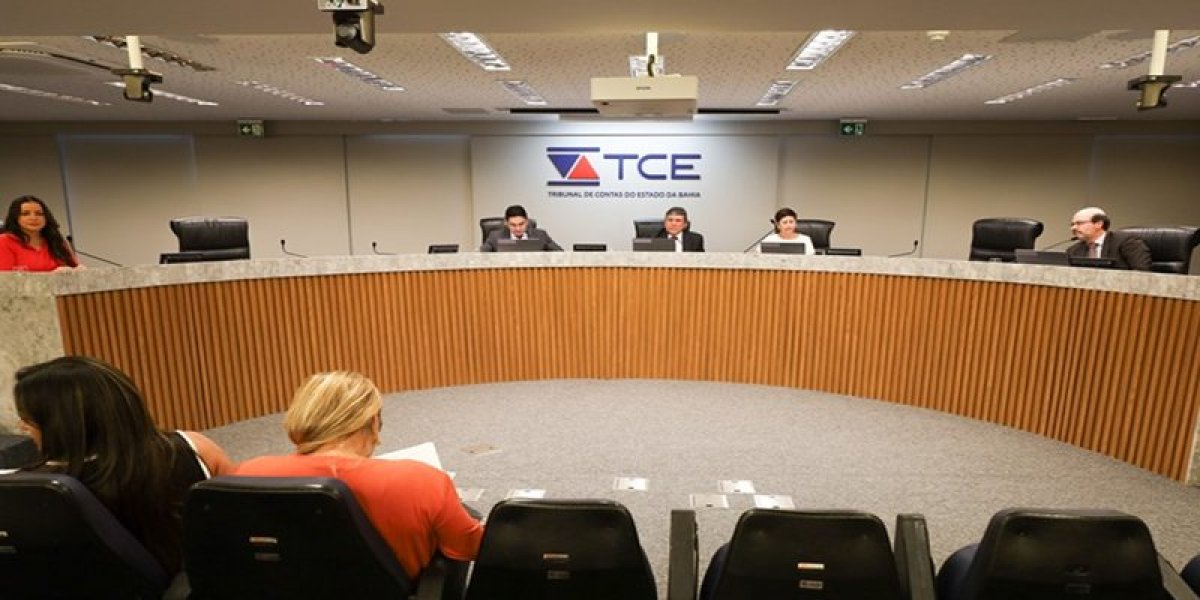Gestor é condenado a devolver mais de R$ 500 mil após TCE desaprovar contas