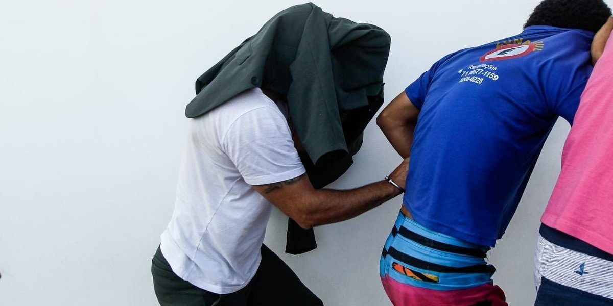 Técnico suspeito por injúria racial é liberado após audiência de custódia