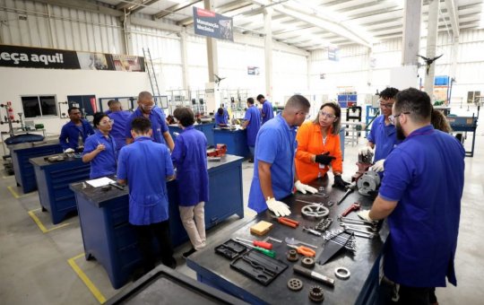 BYD e Senai Bahia firmam parceria para formação de profissionais