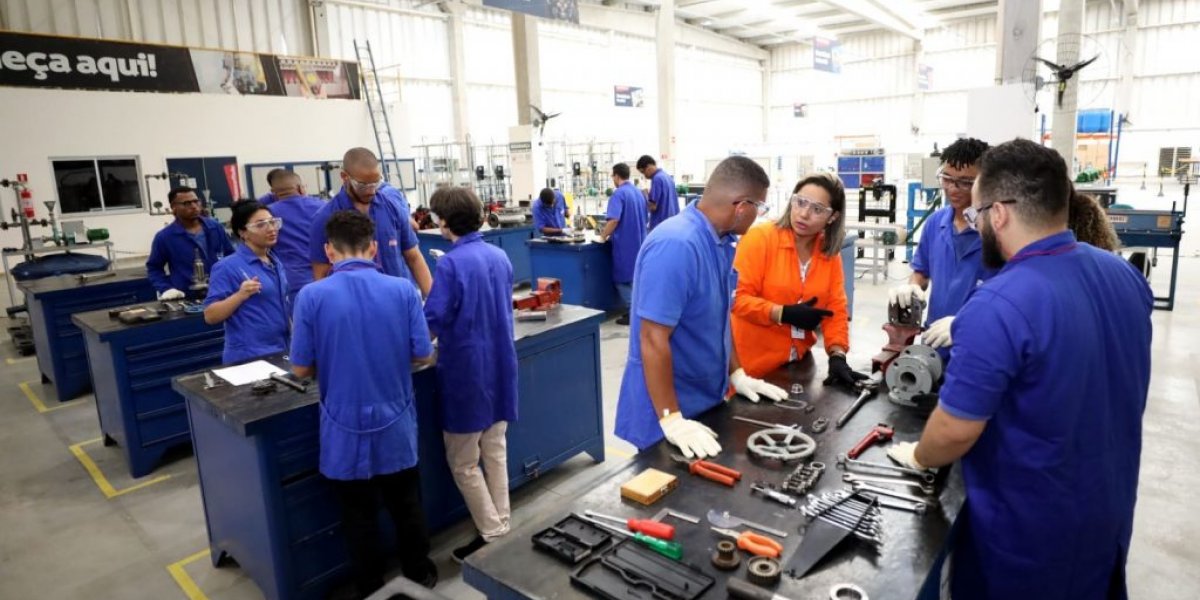 BYD e Senai Bahia firmam parceria para formação de profissionais
