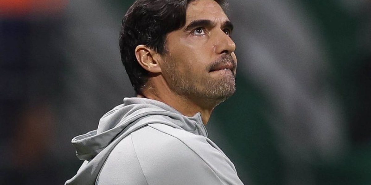 O português Abel Ferreira pede desculpa por expressão xenofóbica em coletiva