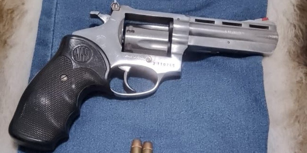 Tiro acidental: Criança morre com arma do pai no estado de São Paulo