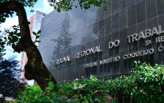 Gerente é demitido após beijar funcionária sem consentimento na Bahia