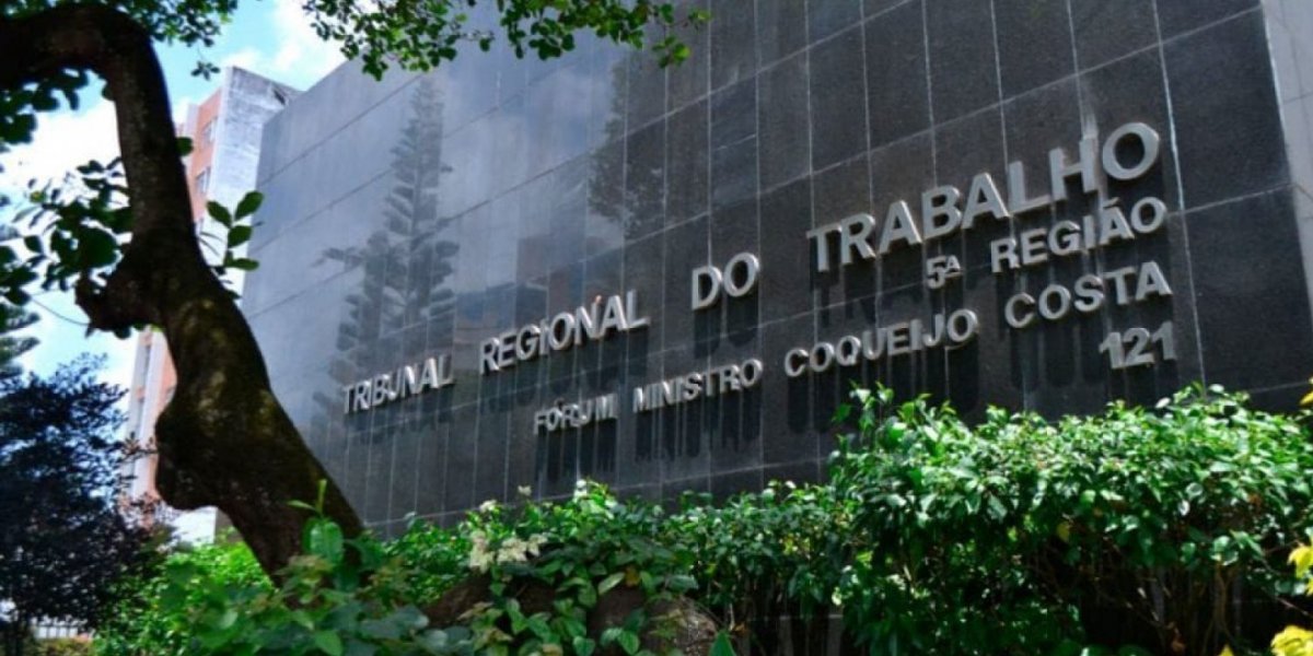 Gerente é demitido após beijar funcionária sem consentimento na Bahia