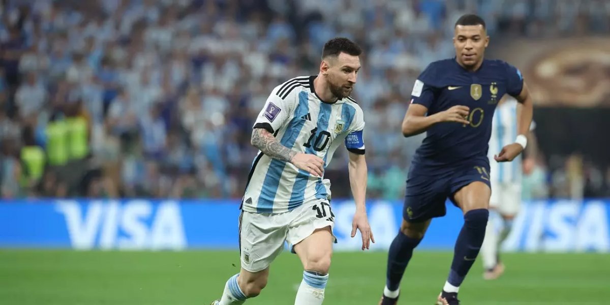 Jogadores da Argentina entoam música racista em celebração da Copa América