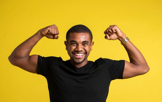 Davi é visto no Shopping após desmarcar compromisso com affair