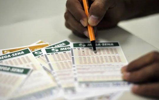 Mega-Sena acumula e prêmio do próximo sorteio chega a R$ 53 milhões