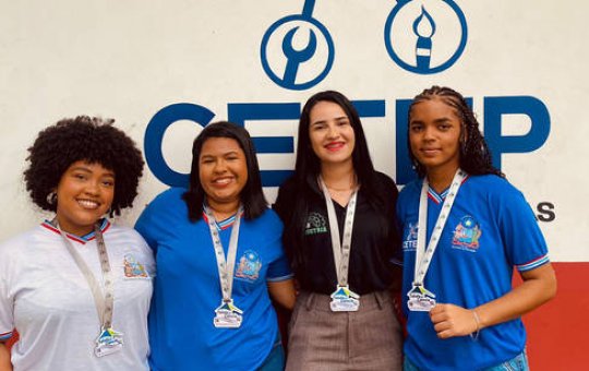 Estudantes utilizam folha da goiabeira e óleo de coco para criar tônico capilar