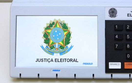 Começa período para eleitores mudarem temporariamente local de votação