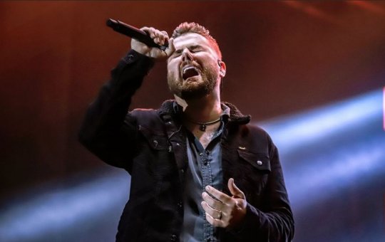 Zé Neto é diagnosticado com pneumonia e shows são cancelados