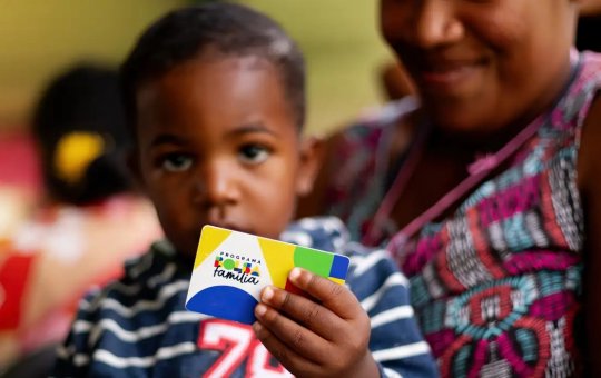 Caixa paga nesta quinta (25) o Bolsa Família aos beneficiários com NIS final 6