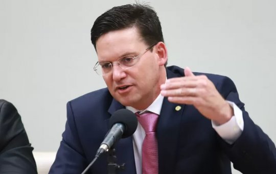 João Roma emite comunicado descartando possível aliança entre PT e PL