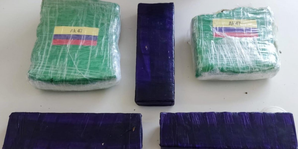 Polícia Militar apreende drogas em Ubaitaba