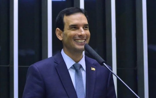 Léo Prates propõe debate sobre transporte público