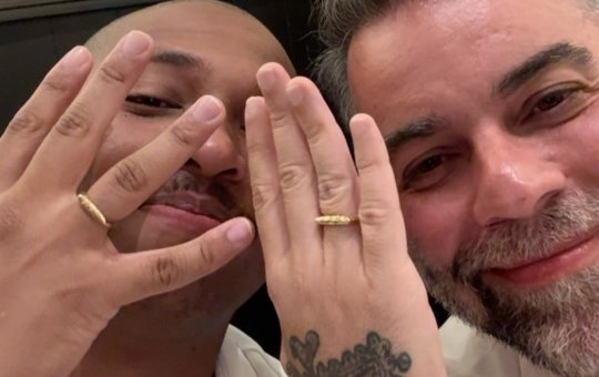 Pedro Tourinho e Kevin David anunciam noivado: "Ele disse sim!"