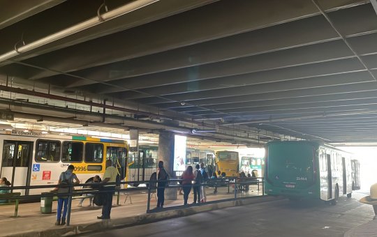 Rodoviários realizam manifestação na Estação da Lapa